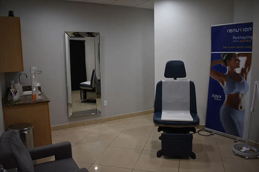 Office Interior Photo 6