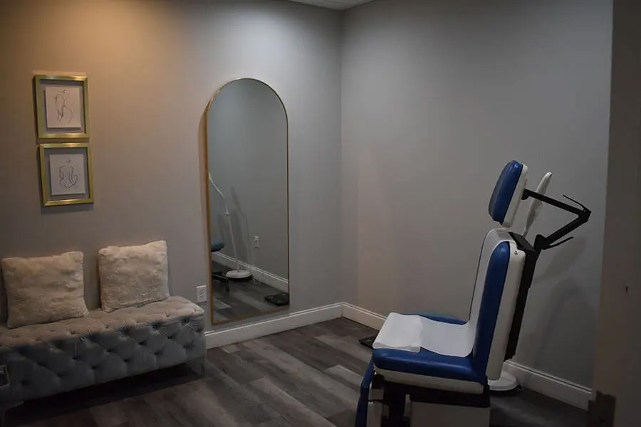 Office Interior Photo 12